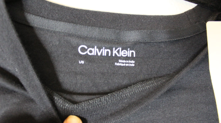 Calvin Klein Men's Smooth Cotton Liquid Touch Crewneck T-Shirt, Black size L/G